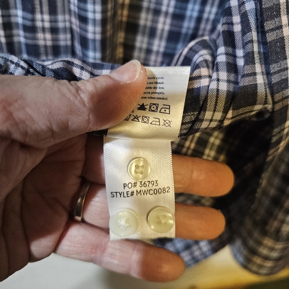 Faherty Men's Blue Checkered Shirt - Picture 8 of 8